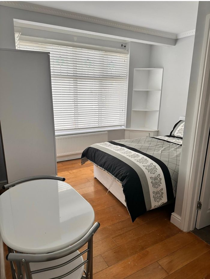 En-Suite Studio Bedroom